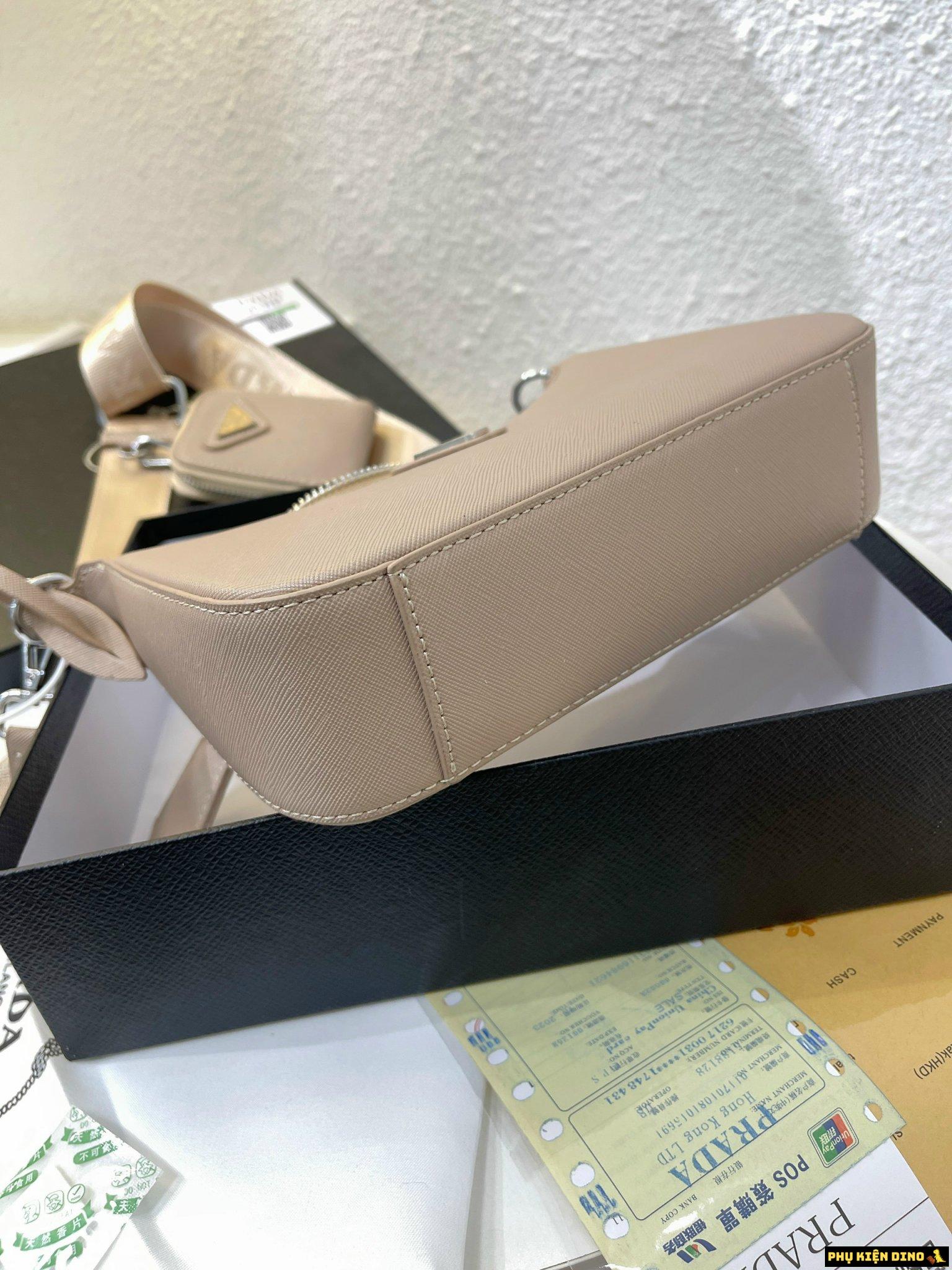 Túi Nữ Prada Saffiano 2005 Cameo Màu Kem 1BH204-NZV-F0MUH-V-V2M 8 Set 2 Túi Prada Màu Kem Kèm Ví Nhỏ