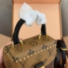 Túi Louis Vuitton Camera Box Bag Reverse Monogram Canvas M82509 18 Túi Camera LV Box Bag Reverse Monogram Canvas