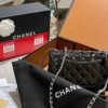 Túi Chanel Chuông Đính Đá Da Bóng Size 19 Màu Đen 14 Túi Chanel Black Size 19