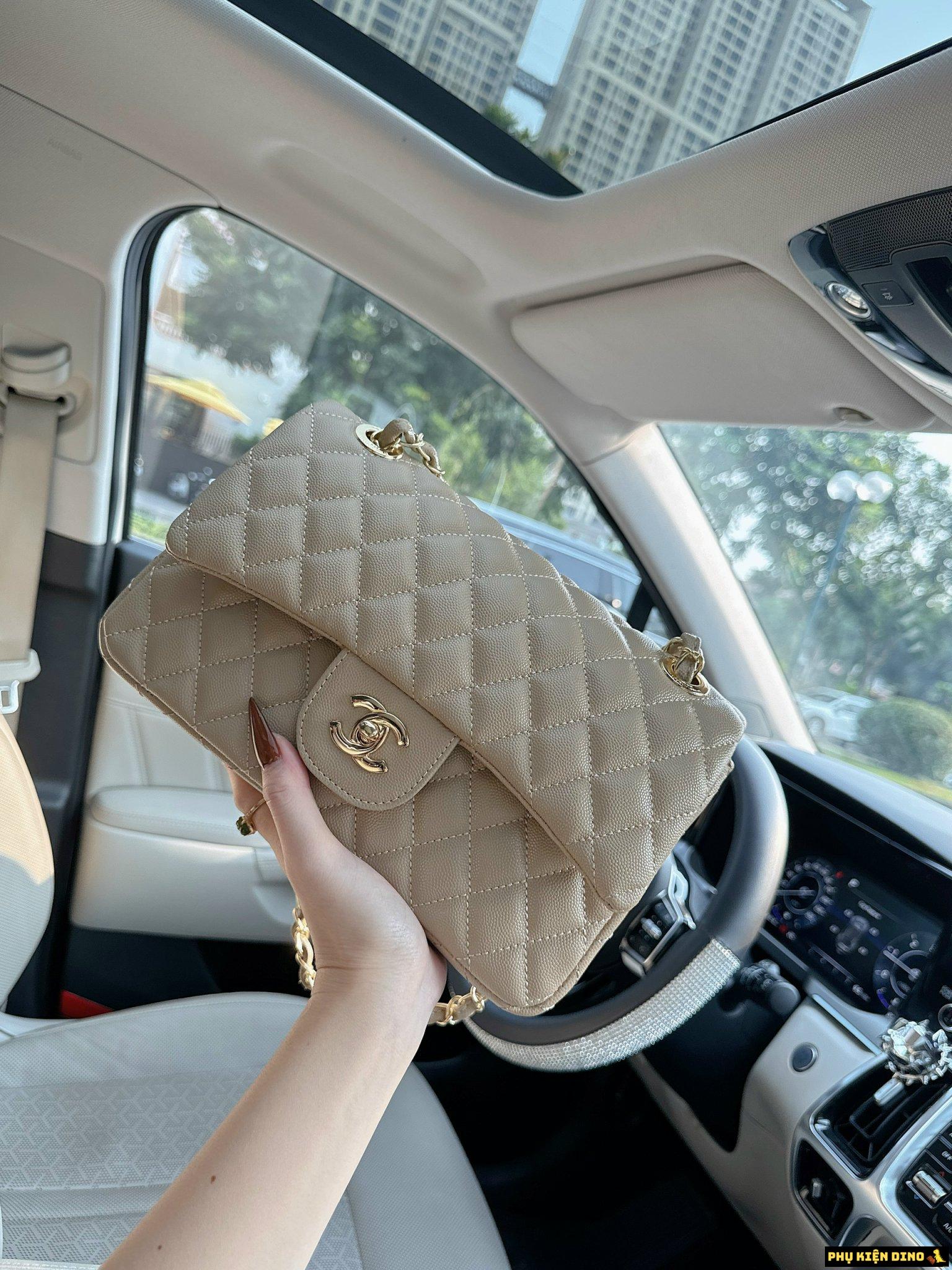 Túi Chanel Classic CC Da Caviar Khóa Vàng 2 Màu Đen Kem 7 Túi Chanel Classic CC Da Caviar Cream Khóa Vàng