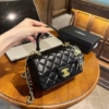 Túi Chanel Coco Size 20 Trắng Đen Kèm Tag 25 Túi Chanel Coco Size 20 Black Kèm Tag