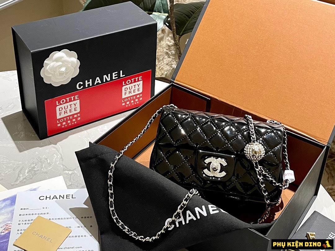 Túi Chanel Chuông Đính Đá Da Bóng Size 19 Màu Đen 5 Túi Chanel Da Bóng Màu Đen