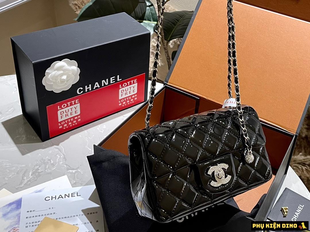 Túi Chanel Chuông Đính Đá Da Bóng Size 19 Màu Đen 4 Túi Chanel Da Bóng Size 19 Màu Đen Fullbox