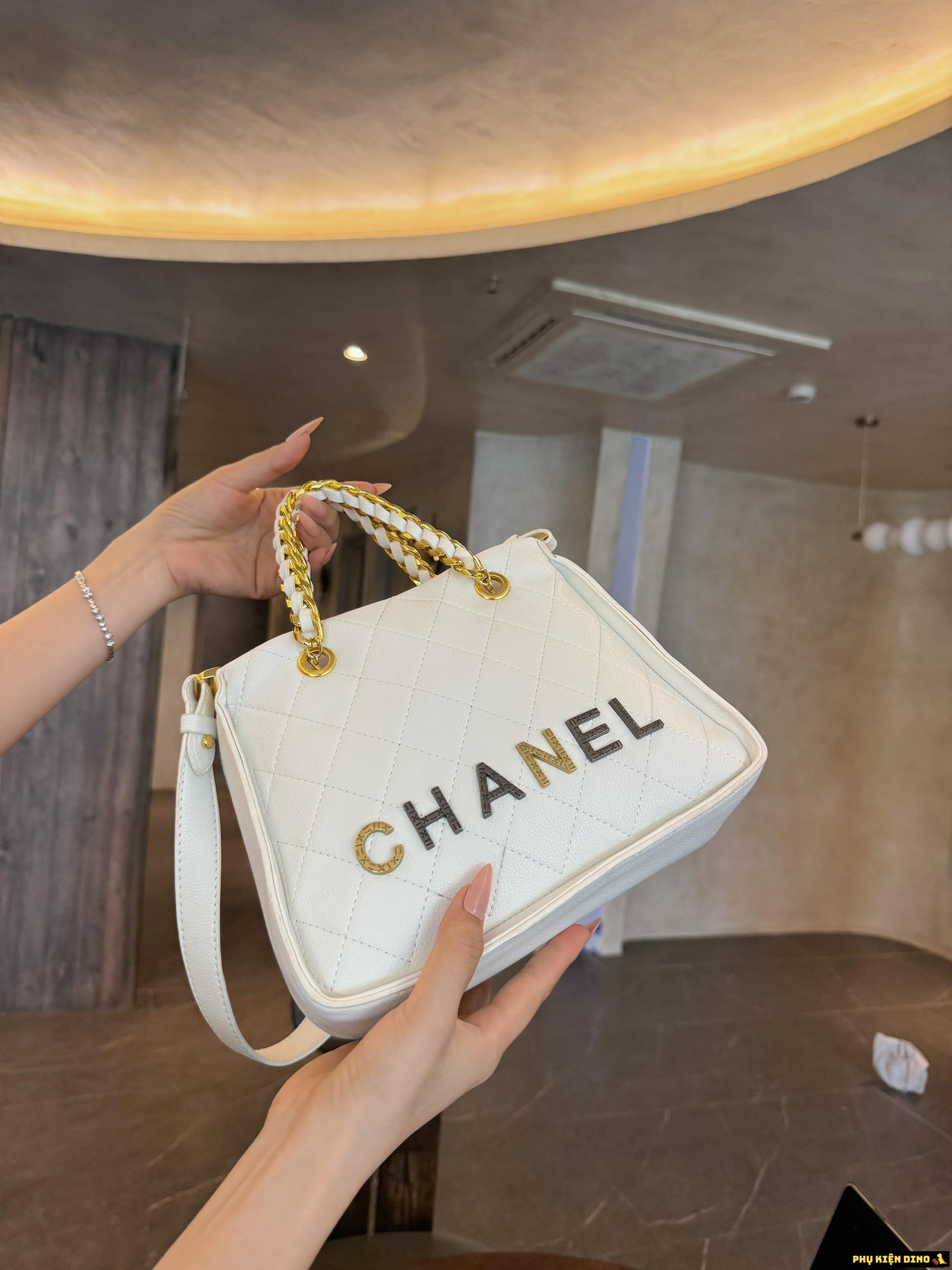 Túi Chanel Công Sở Kèm Dây Size 23 Màu Trắng Đen 6 Túi Chanel Màu Trắng Logo Vàng
