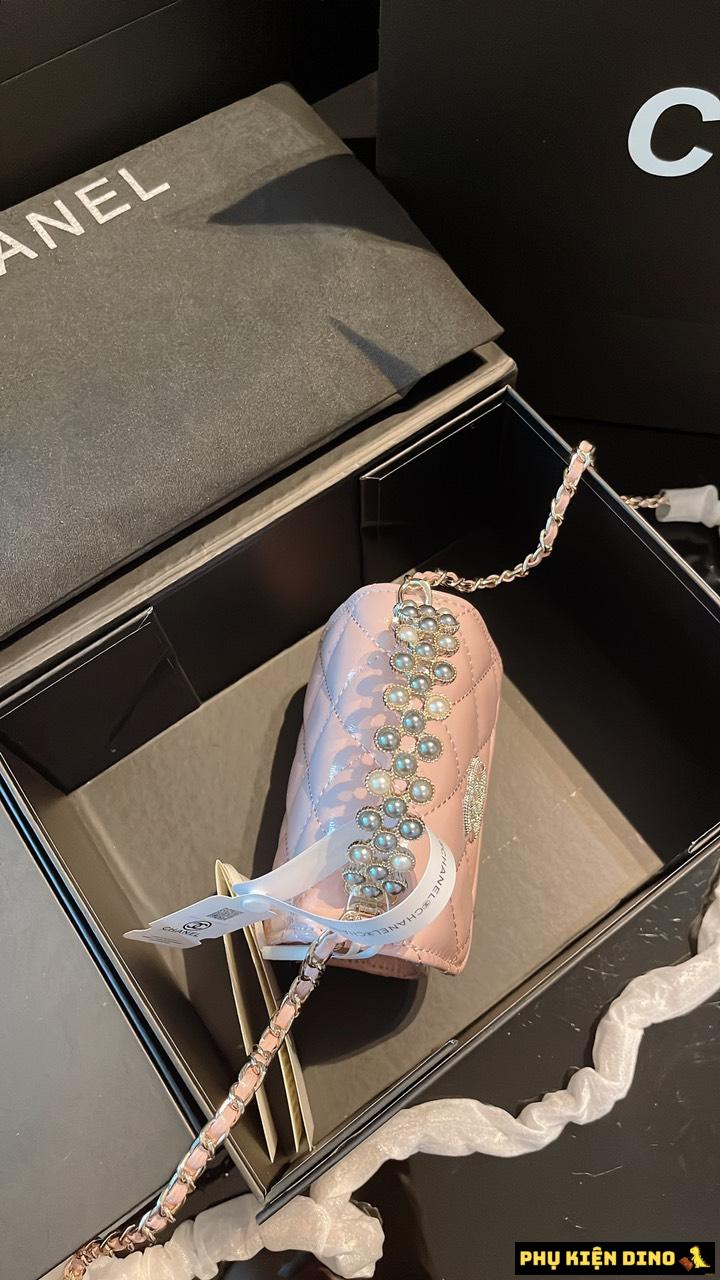 Túi Chanel Tay Cầm Dính Ngọc Mini 3 Màu Trắng Đen Hồng 13 Túi Chanel Tay Cầm Dính Ngọc Màu Hồng