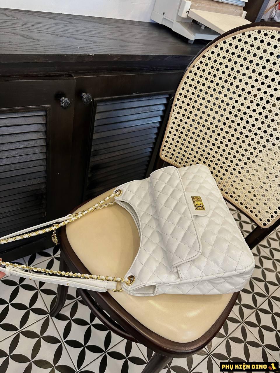 Túi Chanel Trám Khóa Xoay Da Mềm 3 Màu Trắng Đen Nâu 9 Túi Chanel Trám Khóa Xoay Da Mềm White