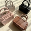 Túi Charles & Keith CNK Tote Phom Chữ Nhật Perline Elongated 9 Túi Charles & Keith CNK Tote Phom Chữ Nhật Perline Elongated Siêu Xinh
