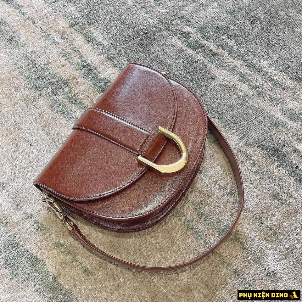 Túi Charles & Keith CNK Gabine Saddle Bag 3 Màu Trắng Đen Nâu 9 Túi Charles & Keith Gabine Saddle Bag CK2-80781412 Dark Brown