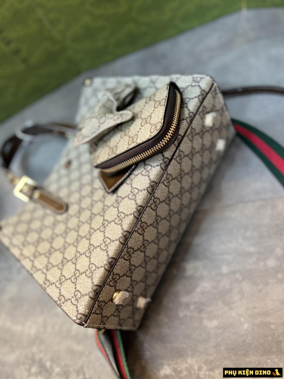 Set Túi Công Sở Gucci Size 28 Kèm Ví Nhỏ Móc Khóa Con Cún 4 Túi Công Sở Gucci Size 28 Móc Khóa Con Cún