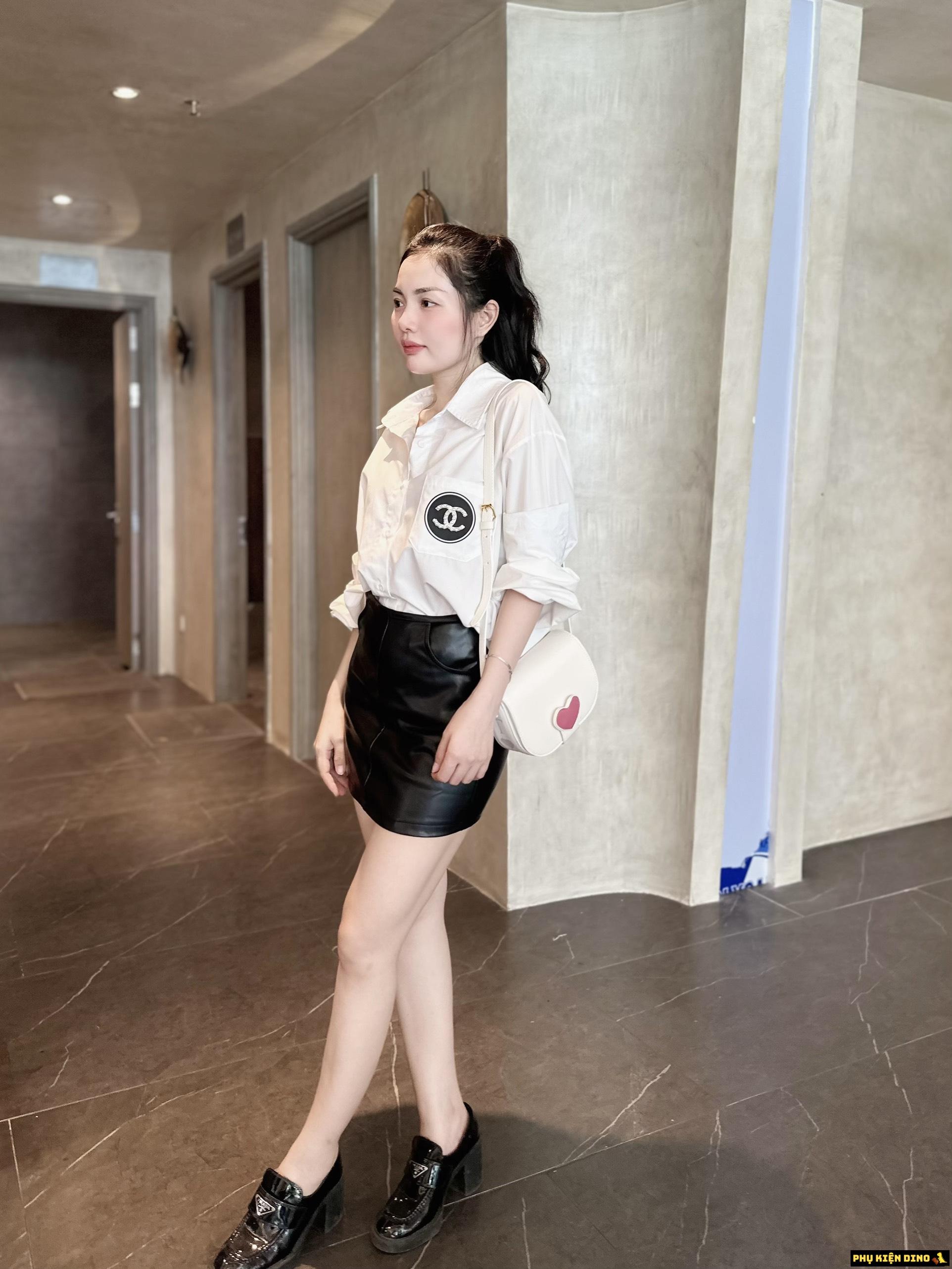 Túi Đeo Chéo Trái Tim Khóa Belt Xinh Xắn Hồng Đen Trắng 4 Túi Đeo Chéo Trái Tim Khóa Belt White