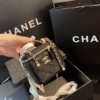 Túi Đeo Chéo Túi Cốp Chanel MIni Vanity With Chain Màu Đen Size 13