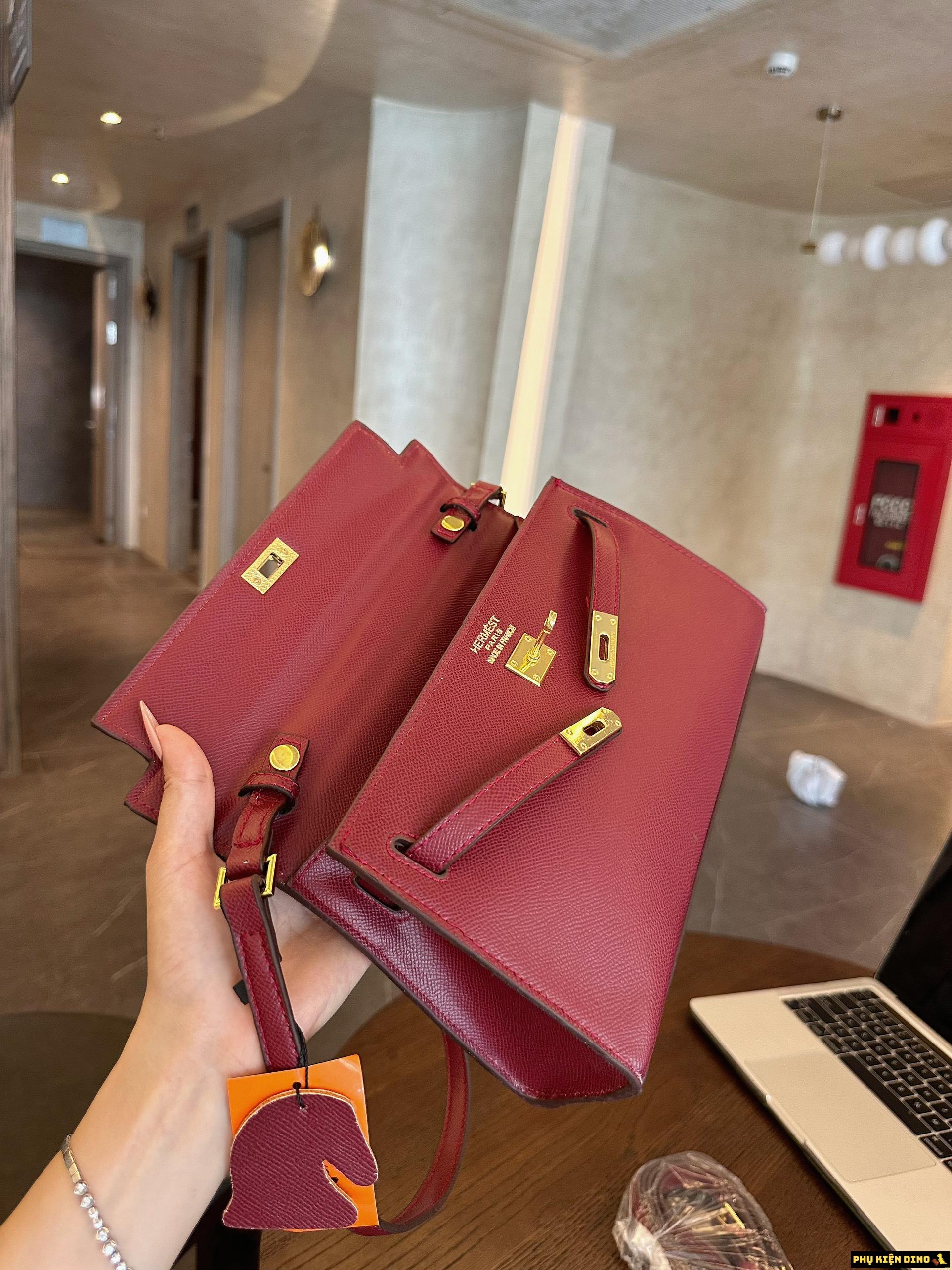 Túi Hermes Kelly Size 22 Trắng Đen Đỏ Đô 9 Túi Hermes Kelly Size 22 Đỏ