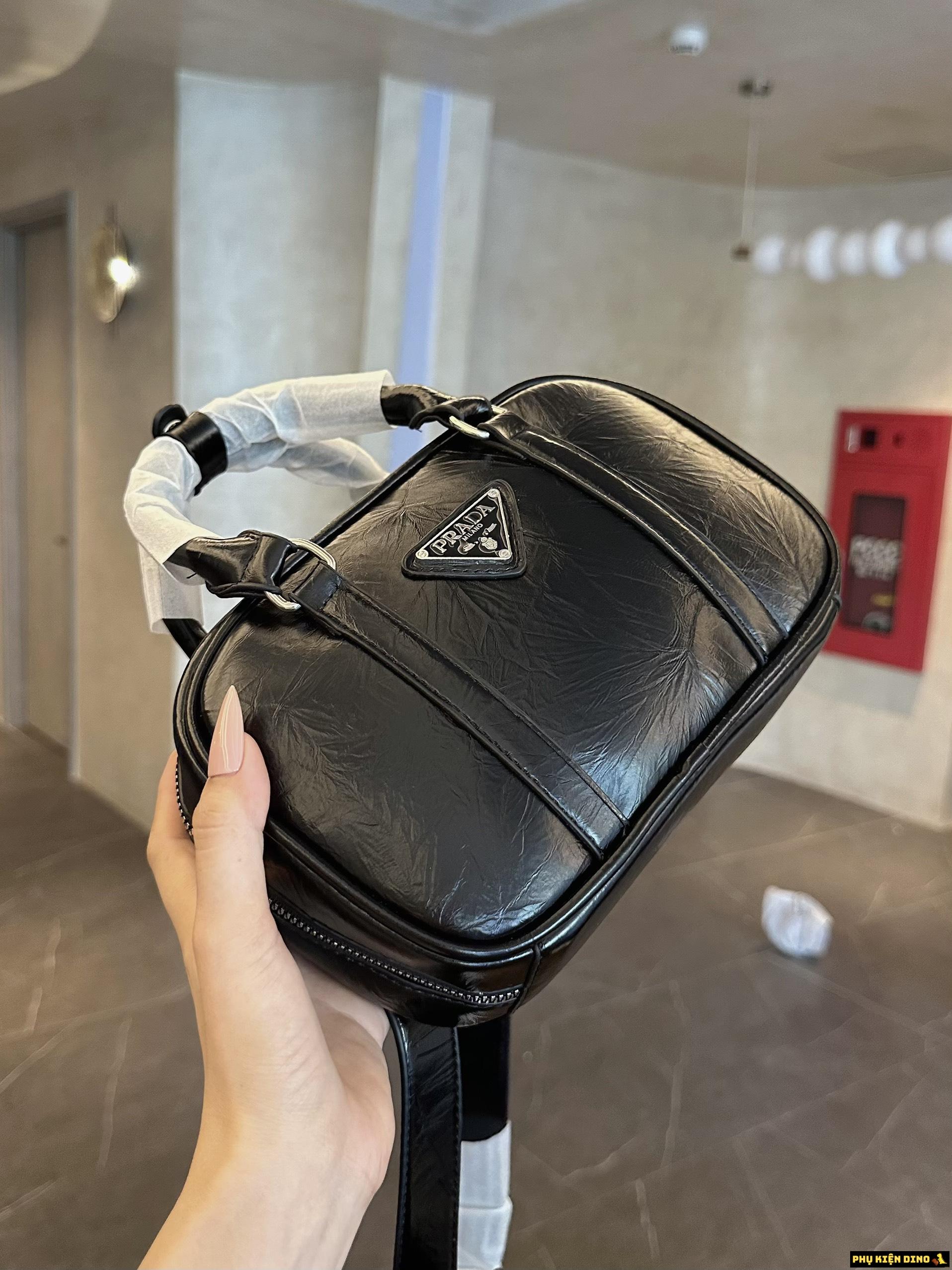 Túi Nữ Prada Small Antique Bag Black Cream White 1BB098 5 Túi Prada Da Xịn Màu Đen Size 22