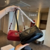 Túi Đeo Vai Prada Cleo Brushed Da Bóng 3 Màu Đen Trắng Đỏ 18 Túi Prada Dáng Bầu Màu Đen Đỏ Đô