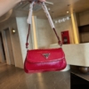 Túi Đeo Vai Prada Cleo Brushed Da Bóng 3 Màu Đen Trắng Đỏ 20 Túi Prada Dáng Bầu Màu Đỏ Đô