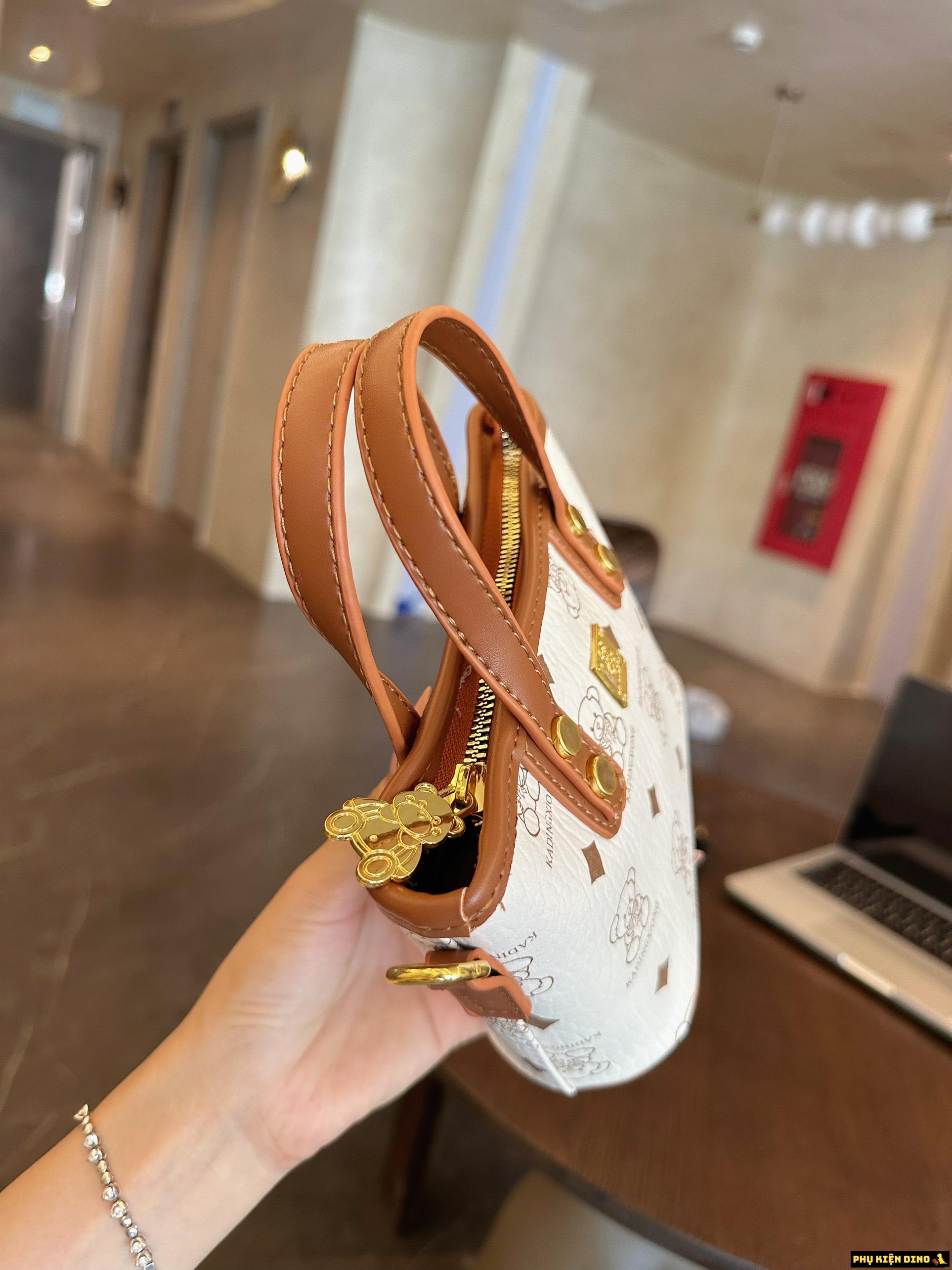 Túi Xách Gấu Có Khóa Kéo Nhiều Màu 2 Túi Xách Gấu Có Khóa Kéo Trắng Nâu