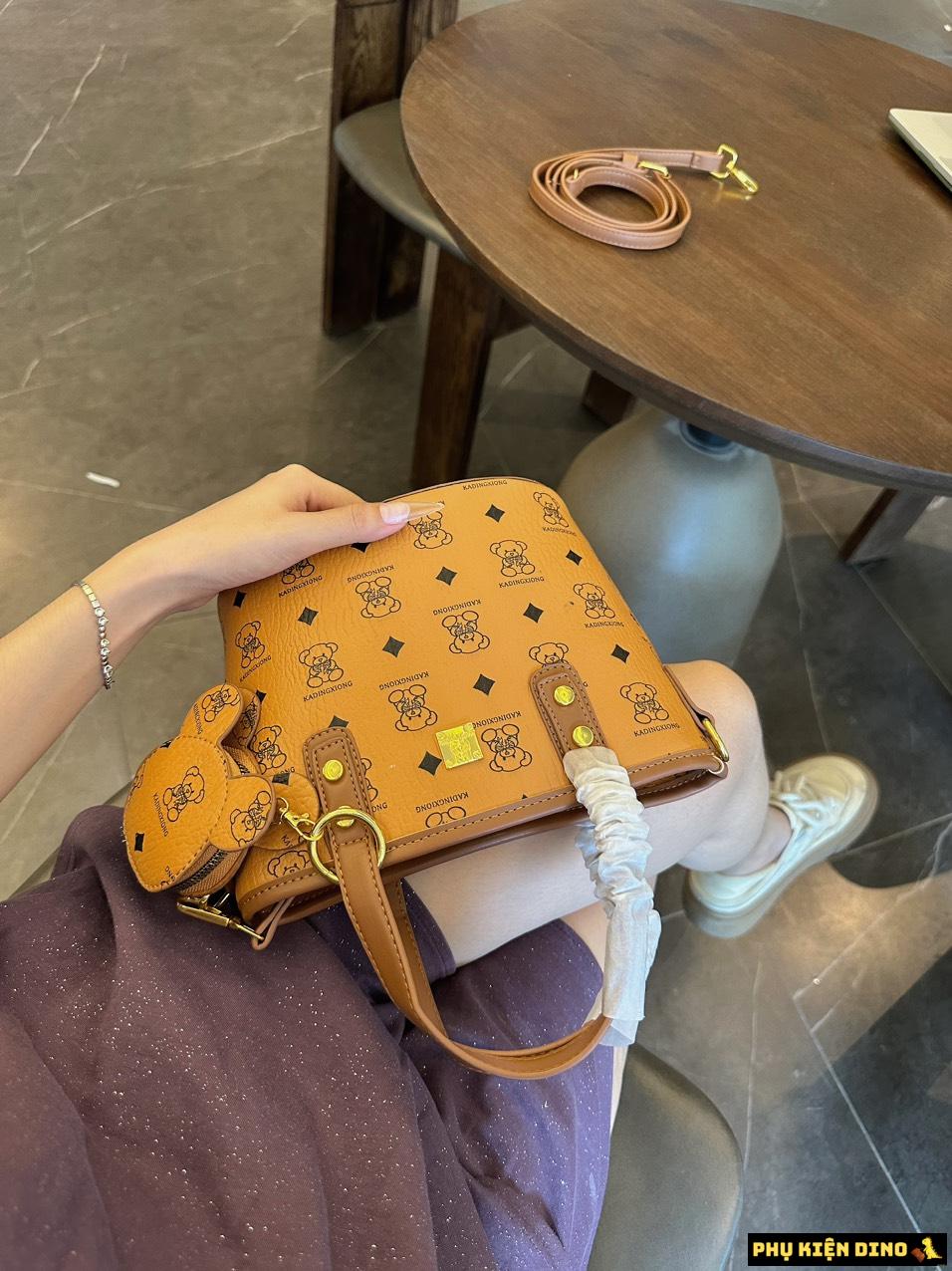 Túi Xách Gấu Nâu Trắng Kèm Túi Gấu Nhỏ Có Khóa Kéo 10 Túi Xách Gấu Nâu Kèm Túi Gấu Nhỏ