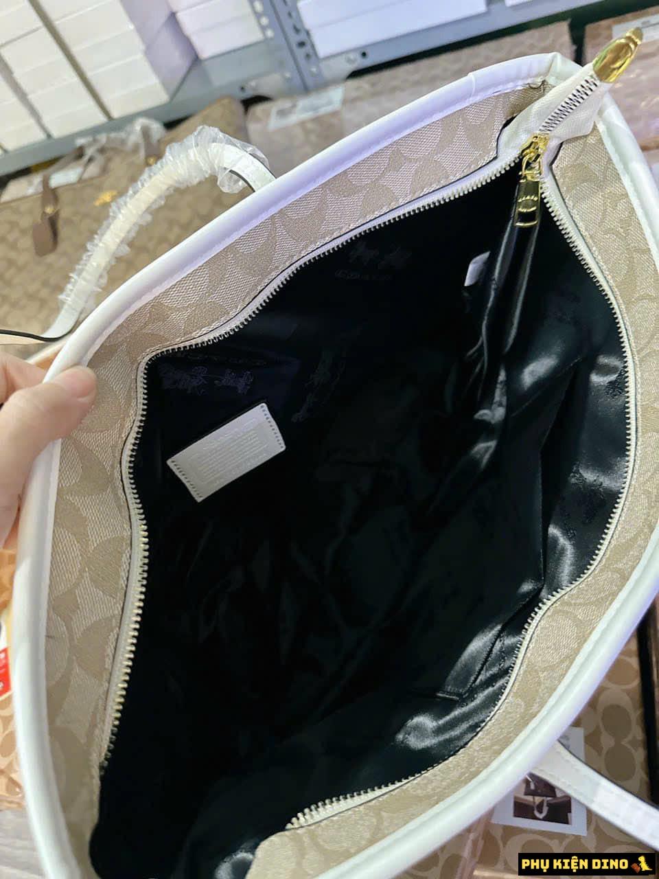 Túi Xách Nữ Công Sở Tote Coach New Year City 3 Màu 7 Túi Xách Nữ Công Sở Tote Coach New Year City Có Khóa Kéo