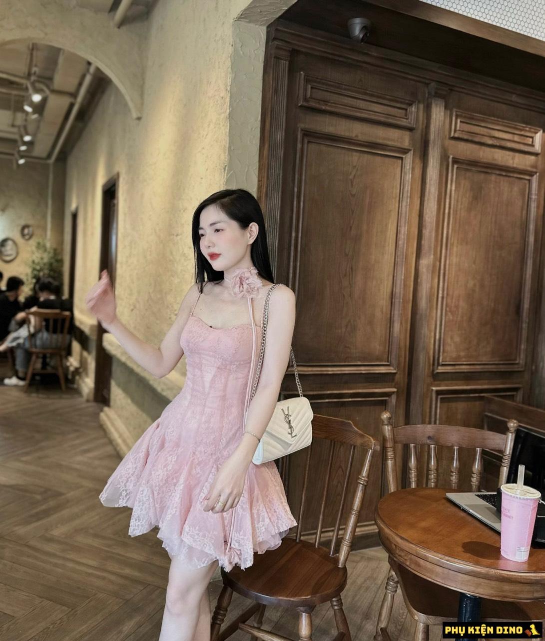 Túi YSL Envelope Woc Calfskin Trắng Đen Khóa Bạc Size 22 2 Túi xách YSL Saint Laurent Màu Trắng