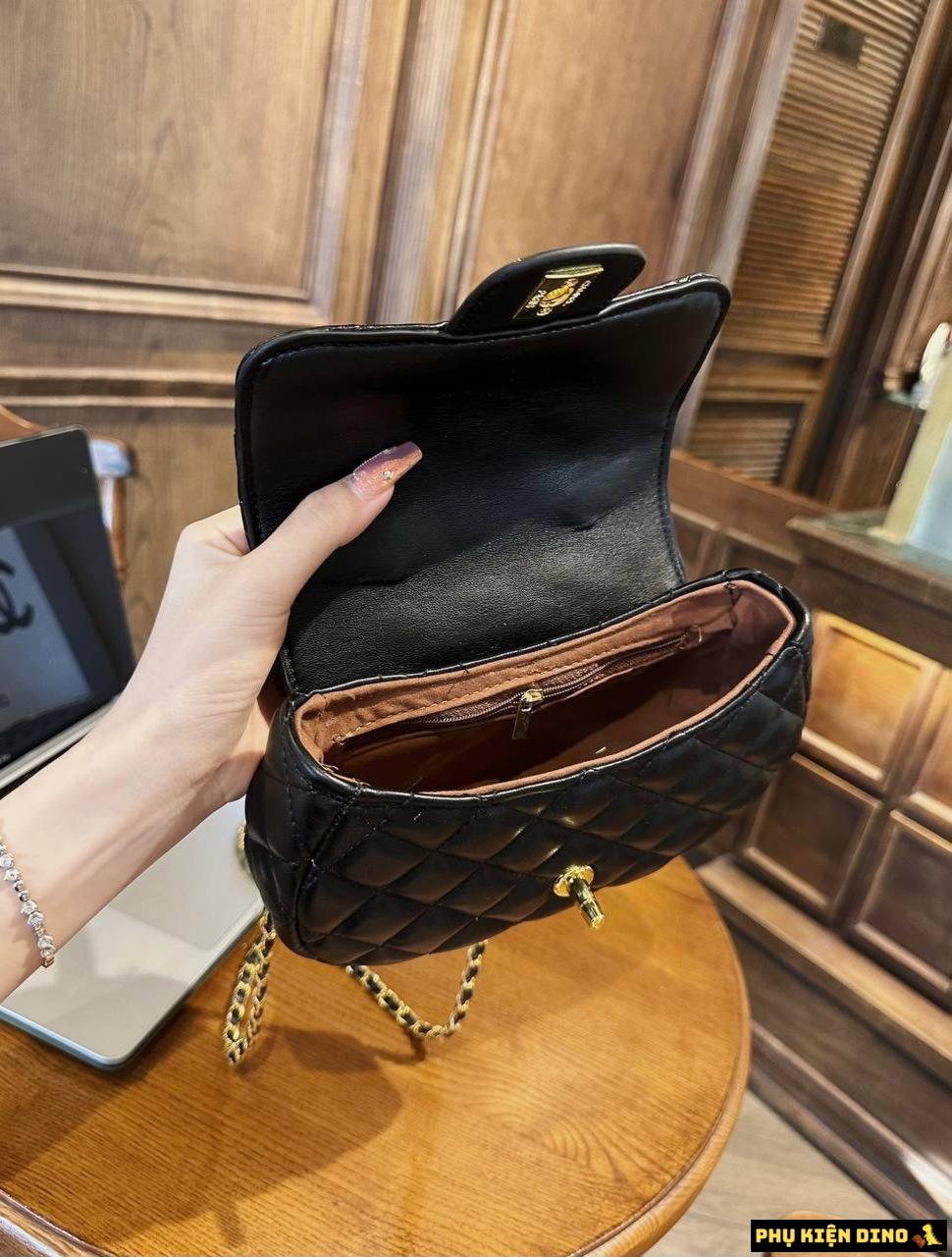 Túi Chanel Giỏ Dáng Bầu Size 19 Ô Trám Trắng Đen 2 Túi Chanel Size 19 Ô Trám Màu Đen