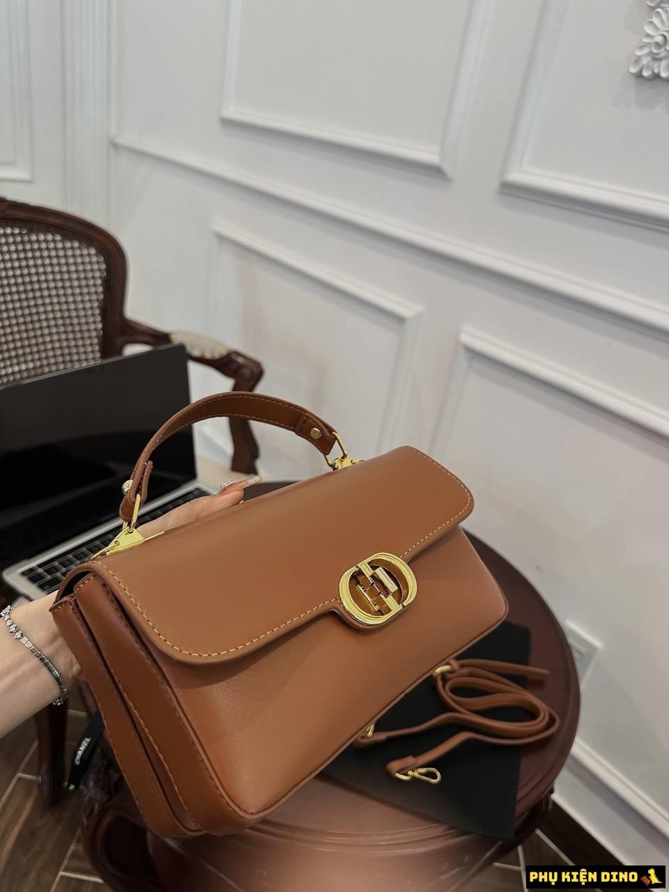 Túi Dior 30 Montaigne Size 20 3 Màu Đen Trắng Nâu 4 Túi Dior 30 Montaigne Size 20 Màu Nâu