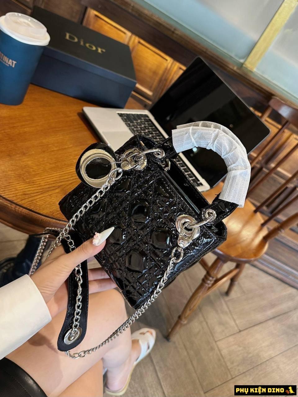 Túi Dior Lady Da Bóng Size 20 2 Dây Fullbox Bạc 7 Túi Dior Lady Da Bóng Size 20 2 Dây Thay Đổi