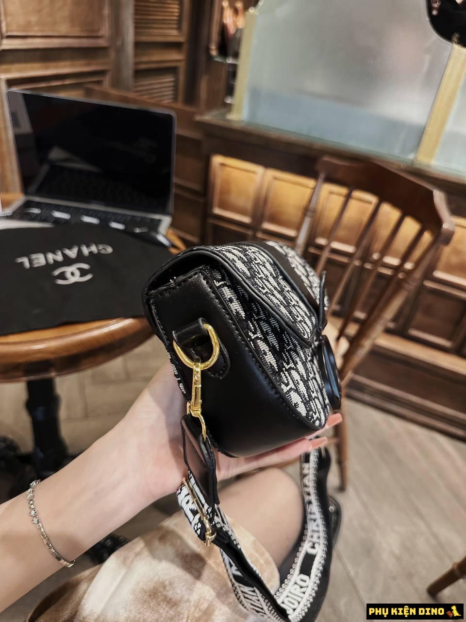 Túi Dior Thổ Cẩm Họa Tiết Trắng Đen Size 20 8 Túi Dior Thổ Cẩm