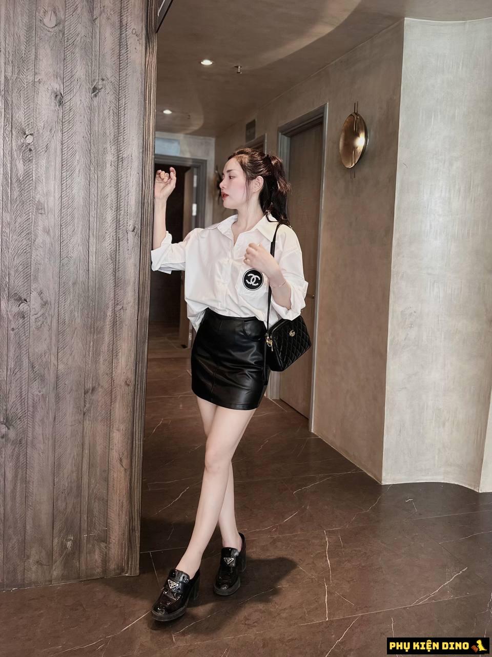 Túi Gucci Đen Khóa Vàng Hai Ngăn Size 21 2 Túi Gucci Đen Khóa Vàng Hai Ngăn Size 21