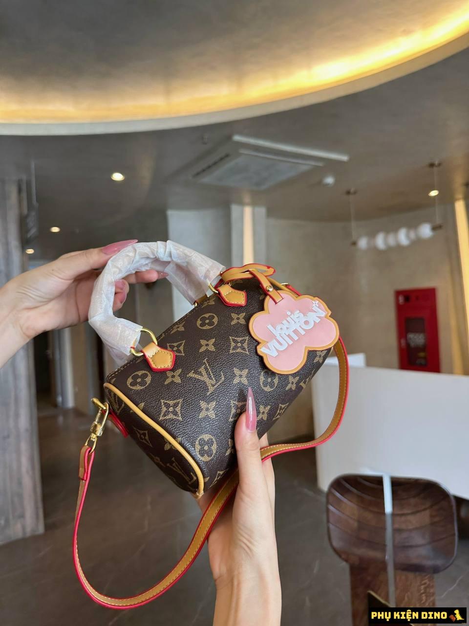 Túi Trống Louis Vuitton LV Monogram 4 Màu Denim Vàng Nâu Trắng 12 Túi Trống Louis Vuitton LV Monogram Màu Nâu