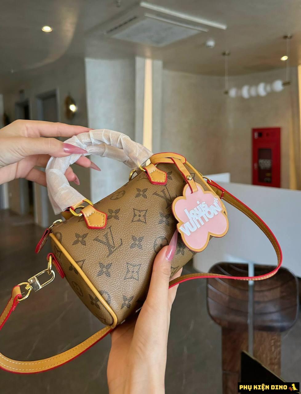 Túi Trống Louis Vuitton LV Monogram 4 Màu Denim Vàng Nâu Trắng 9 Túi Trống Louis Vuitton LV Monogram Màu Vàng