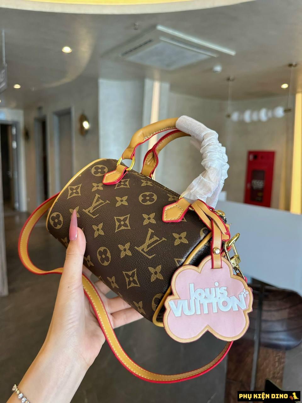 Túi Trống Louis Vuitton LV Monogram 4 Màu Denim Vàng Nâu Trắng 8 Túi Trống Louis Vuitton LV Monogram Nâu Đậm