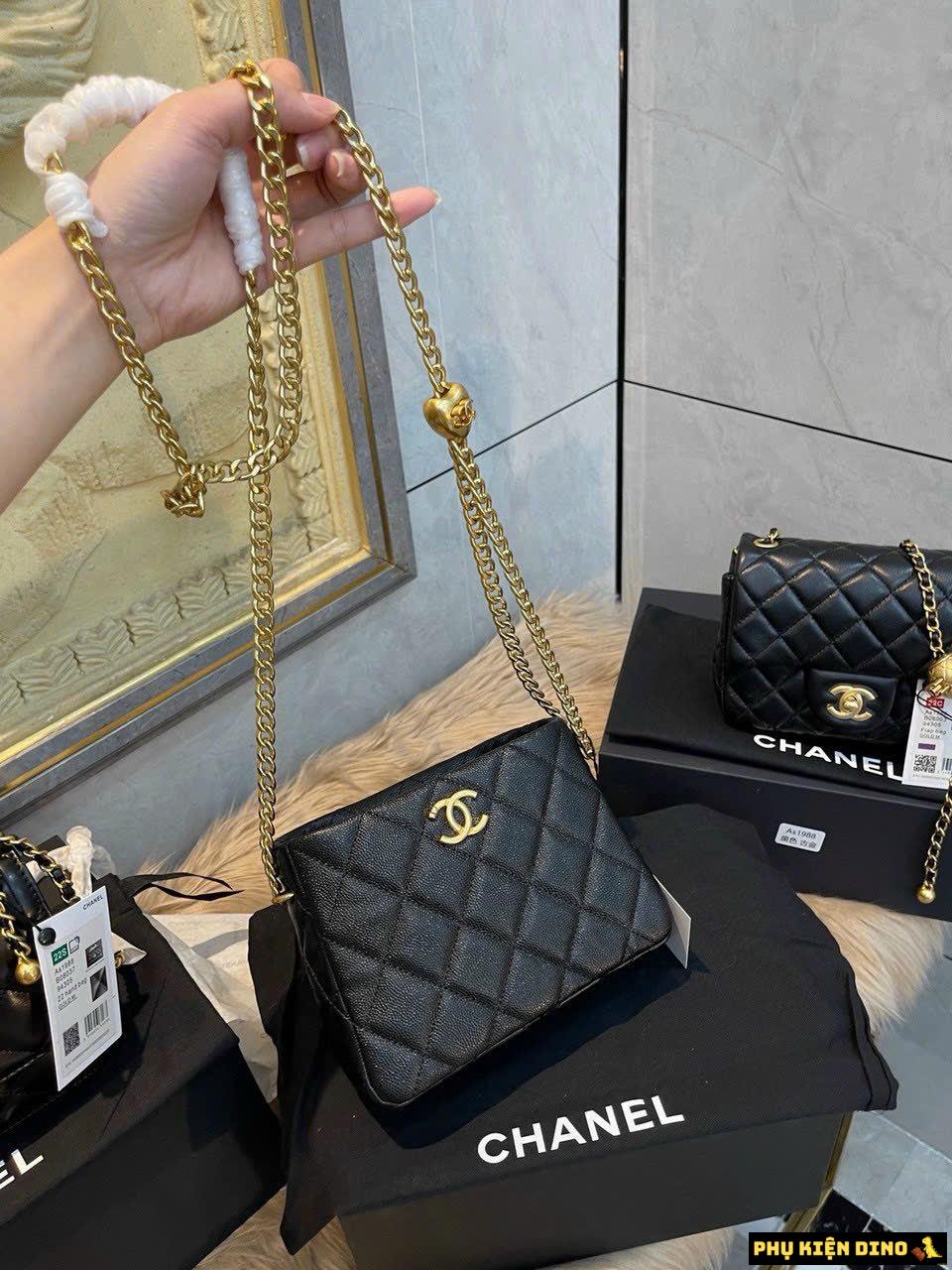 Túi Chanel Hobo Màu Đen Khóa Vàng Dây Đeo Trái Tim 2 Túi Xách Nữ Chanel Màu Đen Dây Vàng