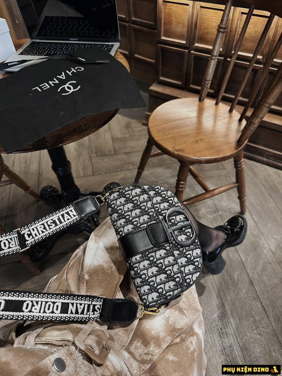 Túi Dior Thổ Cẩm Họa Tiết Trắng Đen Size 20 5 Túi Xách Nữ Dior