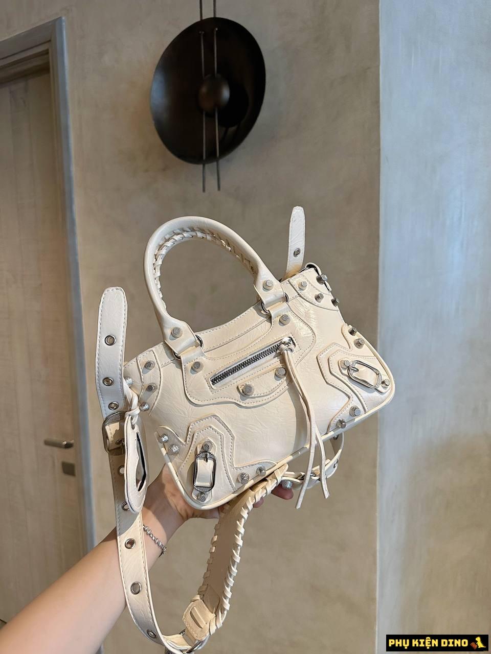 Túi Balenciaga Đinh Hai Màu Trắng Đen Size 22 9 Túi Balenciaga Đinh Hai Màu Trắng Size 22