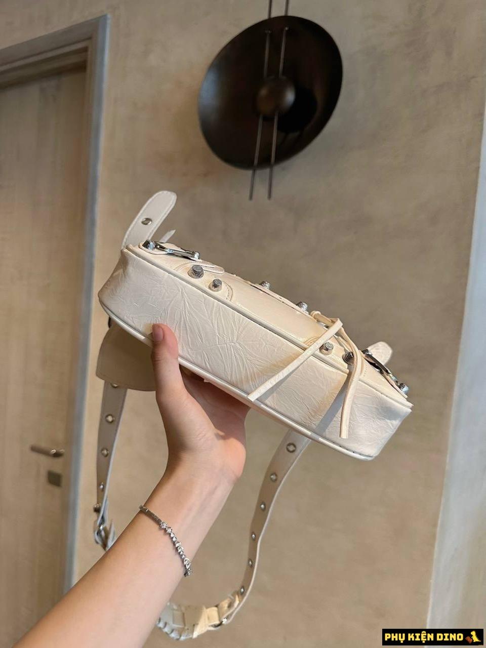 Túi Balenciaga Đinh Hai Màu Trắng Đen Size 22 6 Túi Balenciaga Màu Đen Đính Đinh