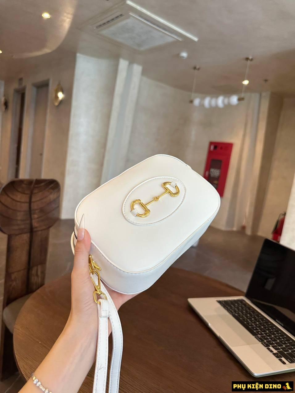 Túi Gucci Horsebit 1955 Pochette Leather Trắng Đen 760196 2 Túi Gucci Horsebit 1955 Pochette Leather Trắng