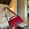 Túi Chanel Viền Xích Cao Cấp Size 22 3 Màu Đỏ Trắng Đen 13 Túi Chanel Viền Xích Cao Cấp Size 22 Màu Đỏ