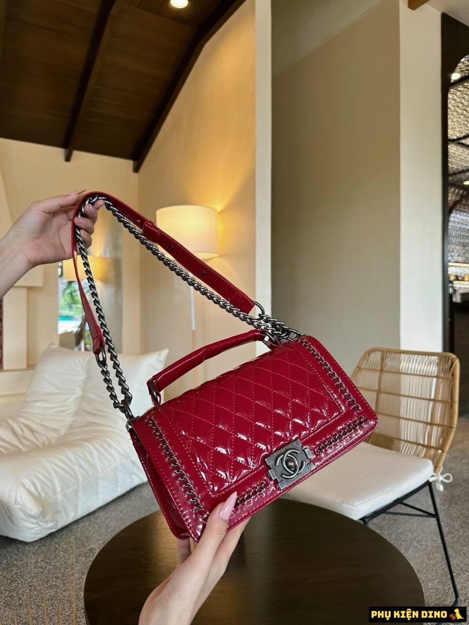 Túi Chanel Viền Xích Cao Cấp Size 22 3 Màu Đỏ Trắng Đen 5 Túi Chanel Viền Xích Cao Cấp Size 22 Màu Đỏ
