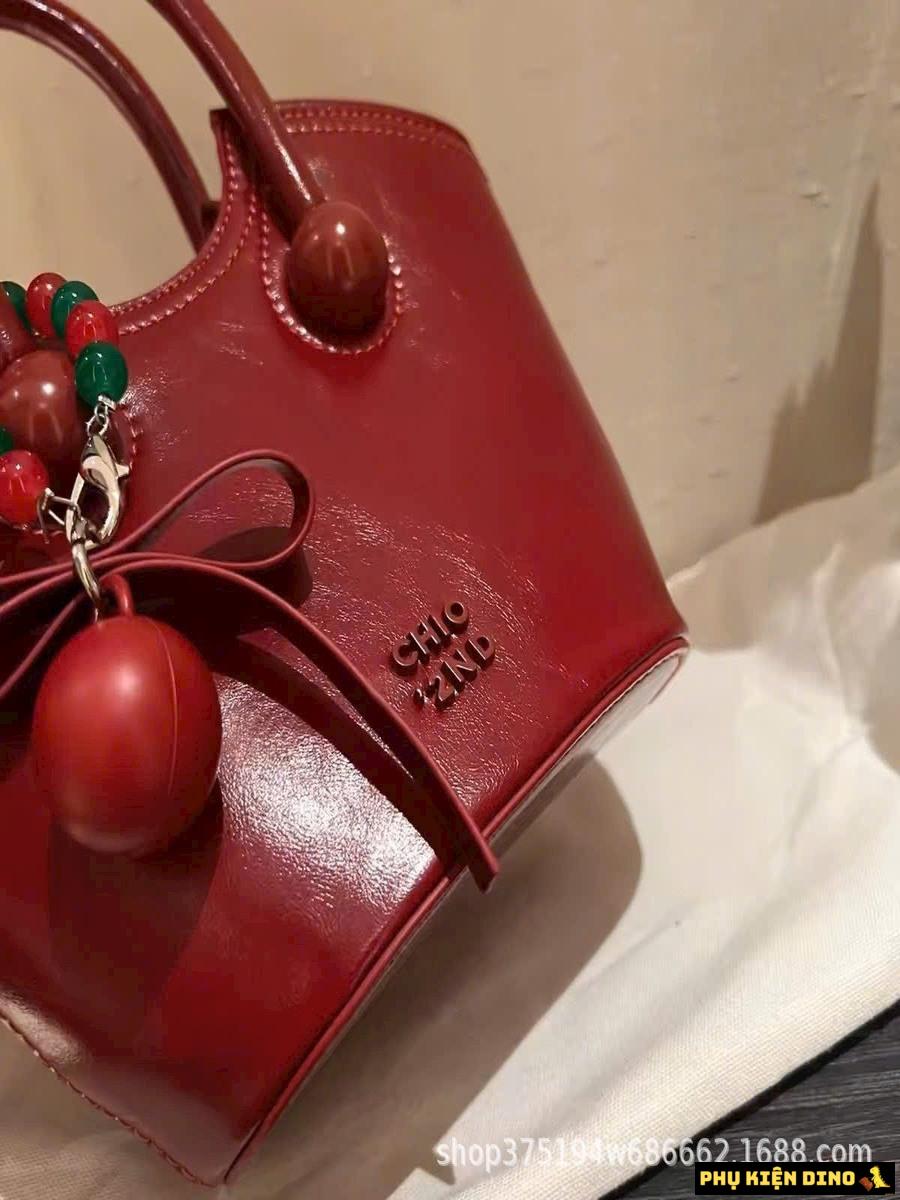 Túi Chio Quai Giỏ 4 Màu Đỏ Kem Đen Bạc Kèm Trái Châu 10 Túi Chio 2 Quai Giỏ Màu Đỏ