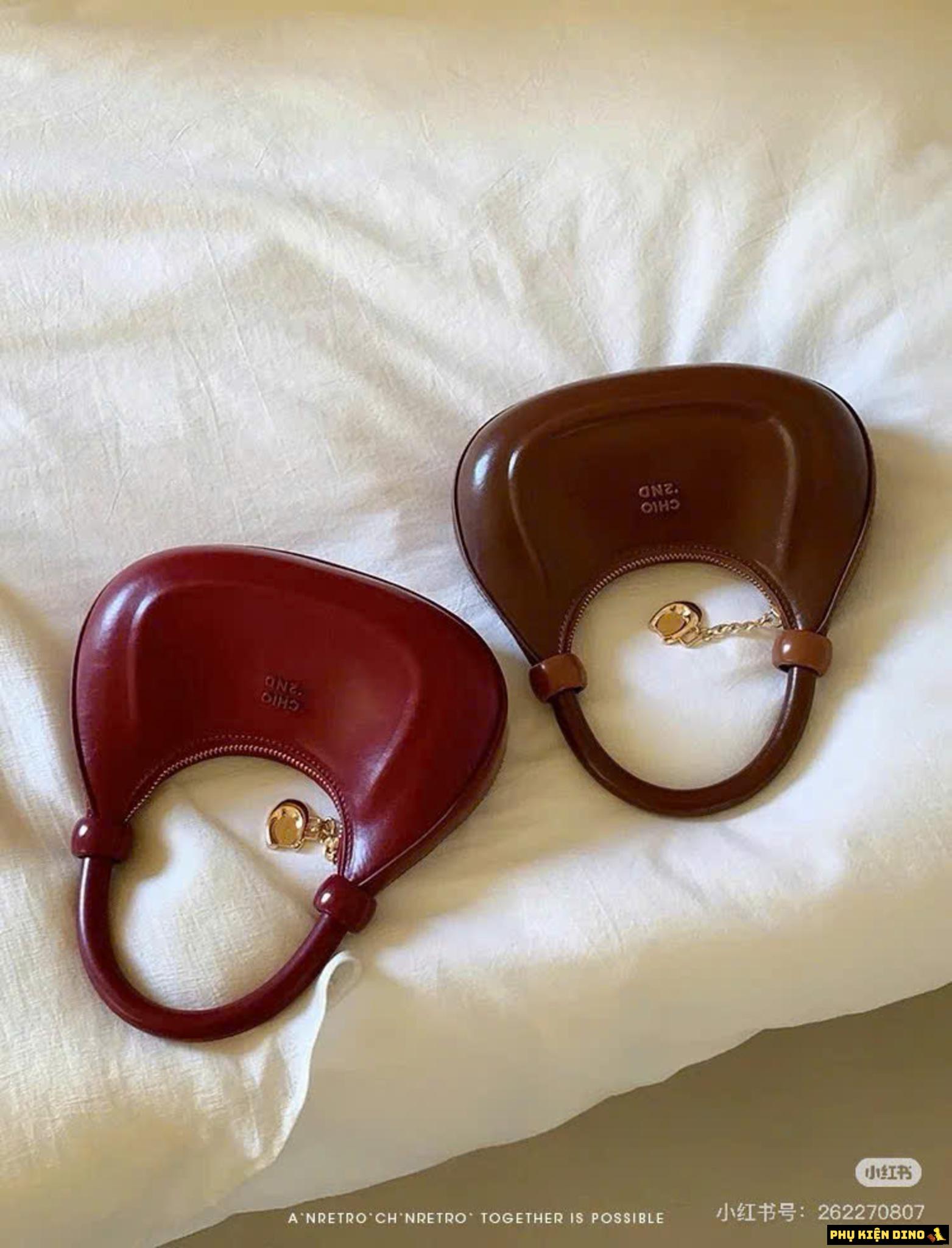 Túi Chio 2nd Dáng Tròn Bầu 4 Màu Đỏ Bạc Kem Nâu 1 Túi Chio 2nd Dáng Tròn Bầu 4 Màu Đỏ Bạc Kem Nâu