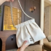 Túi Miu Miu White Khóa Bấm Size 24