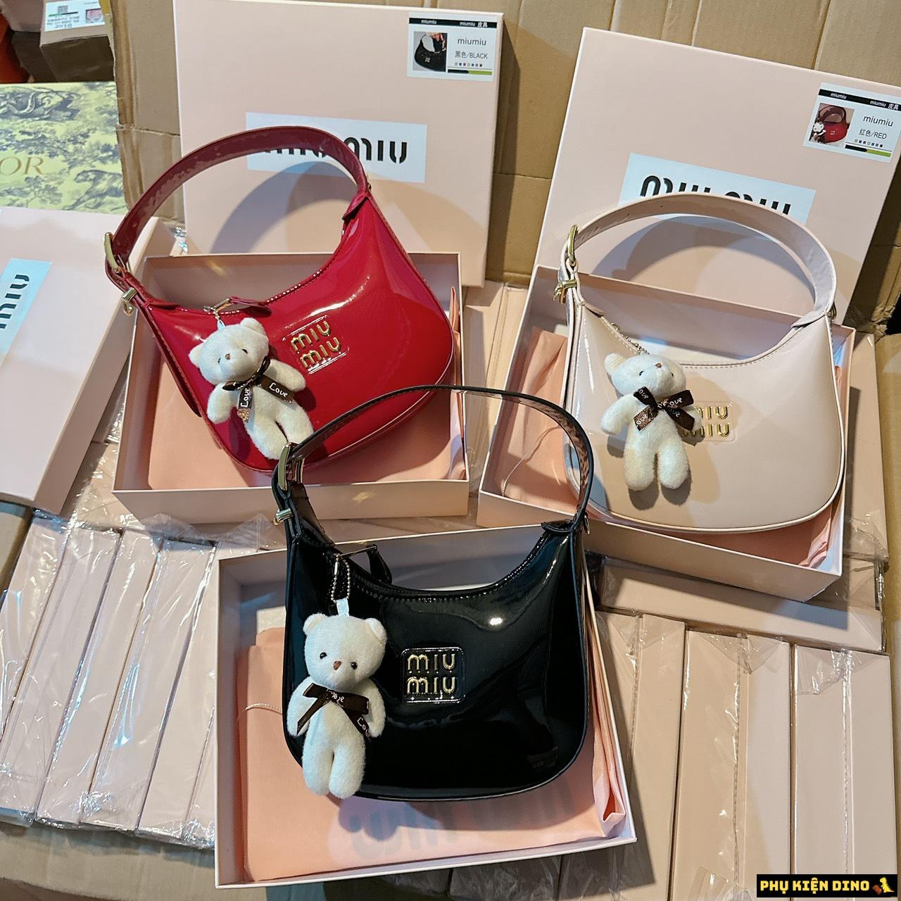 Túi MiuMiu 3 Màu Đỏ Trắng Đen Fullbox 1 Túi MiuMiu 3 Màu Đỏ Trắng Đen Fullbox