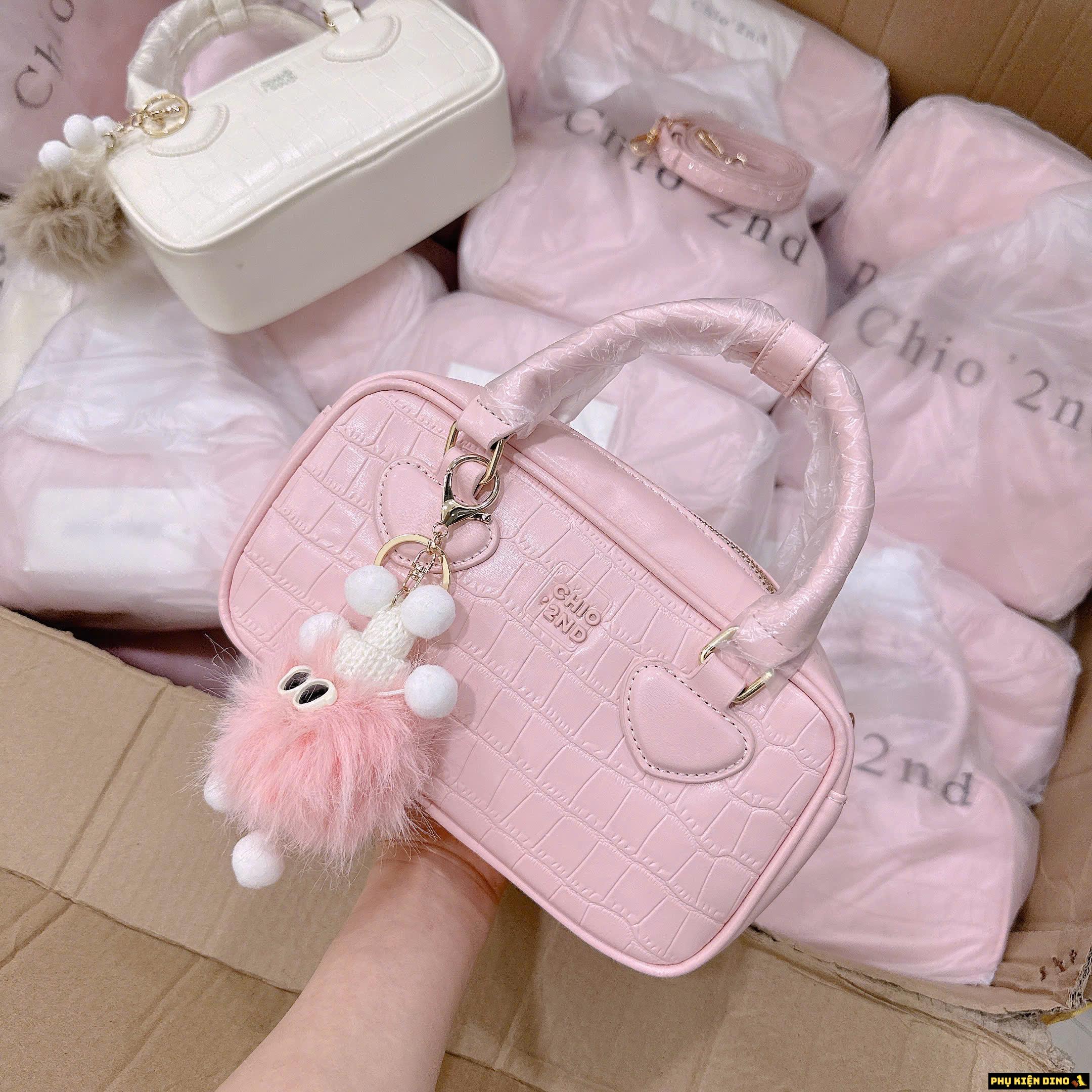 Túi Trống Chio 2nd 3 Màu Hồng Trắng và Denim 8 Túi Trống Chio 2nd Màu Hồng Kèm Gấu