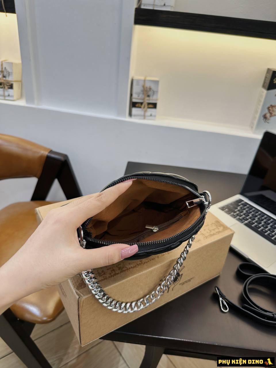 Túi YSL Dáng Bầu Size 21 Hai Màu Trắng Đen Khóa Bạc 6 Túi YSL Khóa Bạc