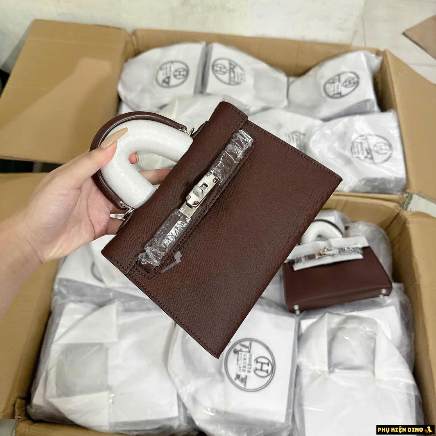 Túi Hermes Đỏ Rượu Màu Sang Xịn Hot Hit Năm Nay VYT 65YUGJH 5 Túi Hermes Kelly Size 22 Đỏ Rượu