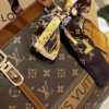 Túi Louis Vuitton LV Hai Quai Màu Nâu Và Vàng Nâu 11 Túi Louis Vuitton LV Hai Quai Màu Nâu Kèm Khăn