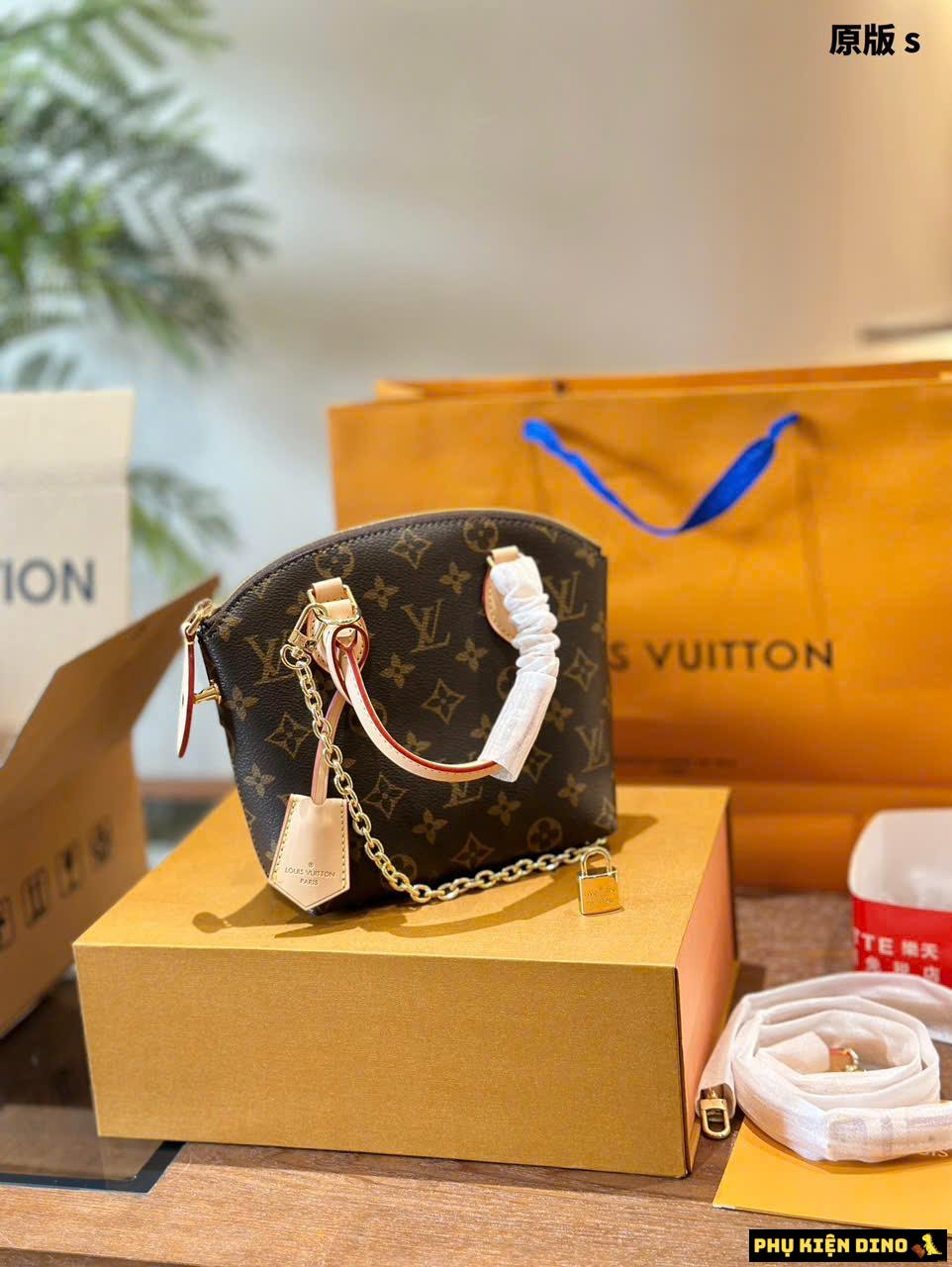 Túi Louis Vuitton LV Lockit BB Brown M12019 7 Túi Louis Vuitton LV Lockit Brown