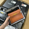 Túi YSL Saint Laurent Leather Manhattan Mini Crossbody Bag Size 19 20 Túi YSL Saint Laurent Leather Manhattan Mini Crossbody Bag Size 19 Màu Nâu
