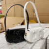 Túi Celine Đeo Vai Kèm Dây Đeo Size 22 Màu Trắng Đen 19 Túi Celine Đeo Vai Kèm Dây Đeo Size 22 Black White