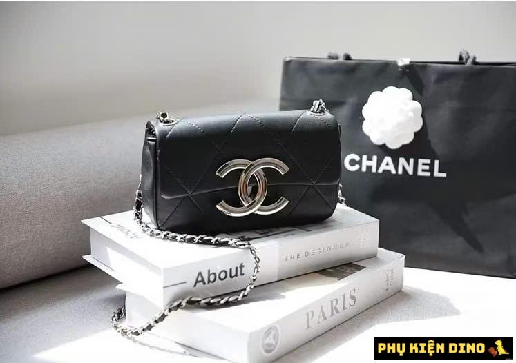 Túi Chanel 2005 Black Giant Flap Bag - Túi Chanel Màu Đen Khóa Bạc 2 Túi Chanel 2005 Black Giant Flap Bag